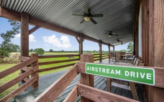Luxury Ranch with Lakes and Venue