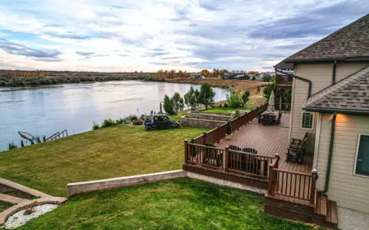 Luxury Riverfront Home on Missouri River | Fort Peck, Montana