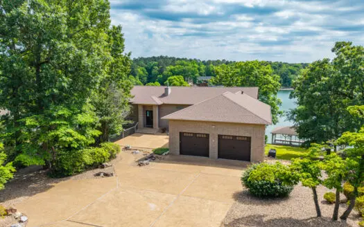 Luxury Home on Lake Balboa in Hot Springs Village, AR
