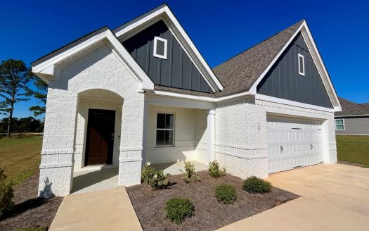 Rehobeth Alabama military real estate listing photo 1