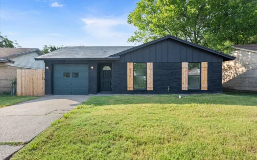 Move-In Ready 4-Bedroom Home in Waco – Convenient Location & Mode