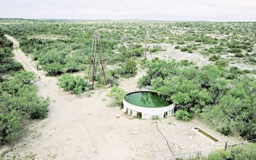 Texas Hunting Ranch with utilities near Pandale