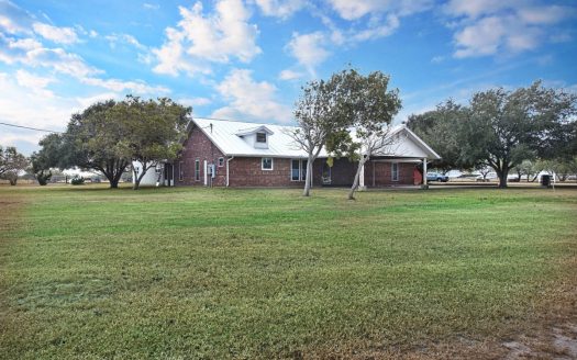 Experience True Texas Living, Ranch Home with Expansive Acres