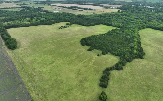 23 Acres of Scenic Land in Northeast Texas