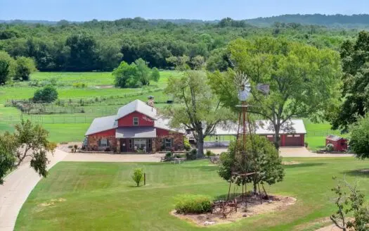 Winnsboro Texas 378 Acre Ranch 2 Homes, Workshop, Barns, Corralls