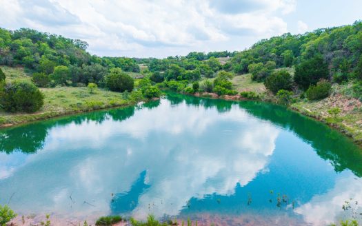 48± Acres with Two Ponds and Barn Near Brownwood, Texas