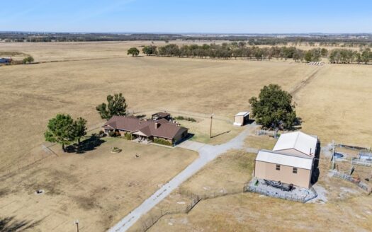 Oklahoma Ranch For Sale with Country Home