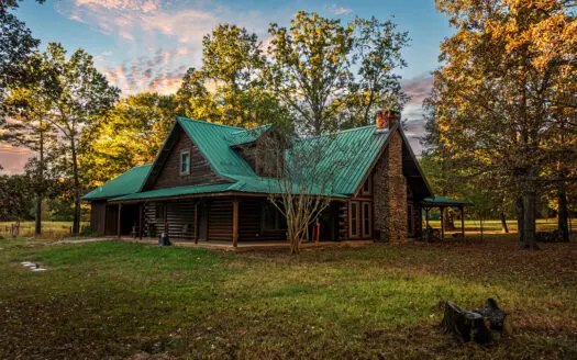 East Texas Ranch with Log Home and Timberland