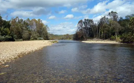 Jacks Fork Riverfront Property for Sale in Eminence Missouri