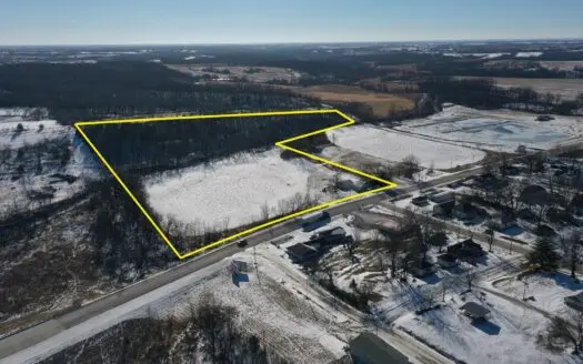 Country Home for Sale with 14 Acres M/l