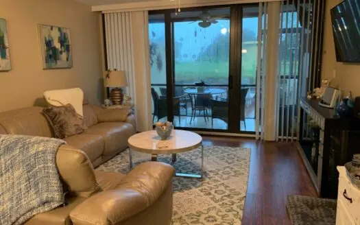 Condominium in Clearwater, Fl Just Minutes to the Beach