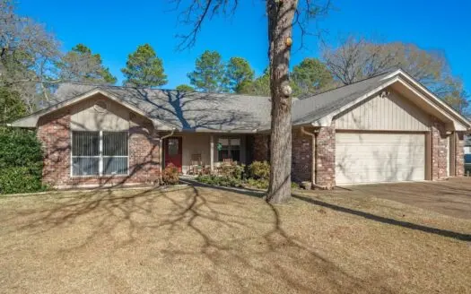 3/2/2 Holly Lake Ranch Gated Home – Wood County, East Texas