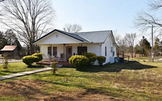 Country Home for Sale in Tennessee