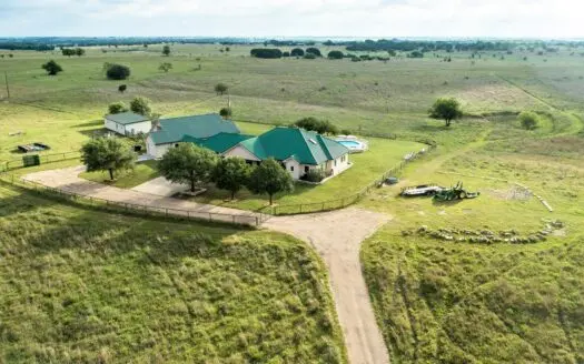 Ranch with Land & Homes for Sale in Mclennan County, Tx