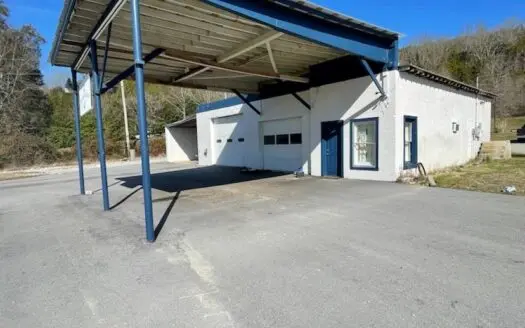 Pending Commercial Property in Burkesville, Kentucky