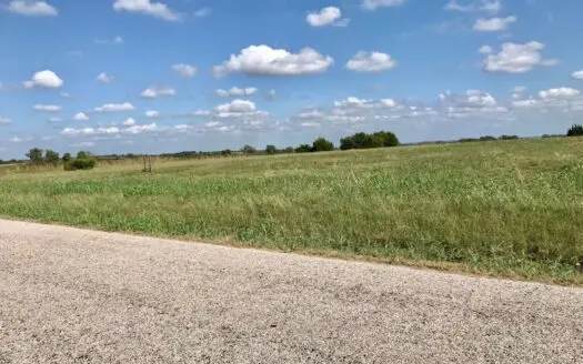 Great Build Site Minutes from Waco or Temple in Troy Isd,