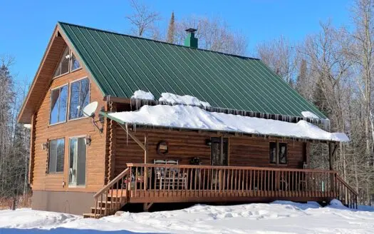 Charming 1 Bedroom Log Home for Sale in Wright Minnesota