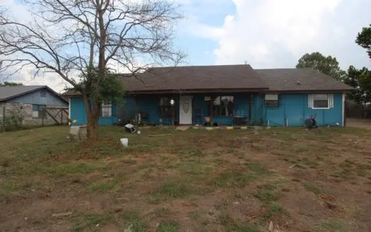 Country Home on Small Acreage for Sale Paris Texas