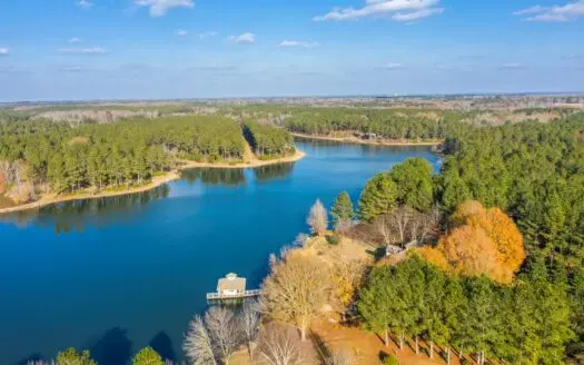 Lakefront Property for Sale in Mississippi