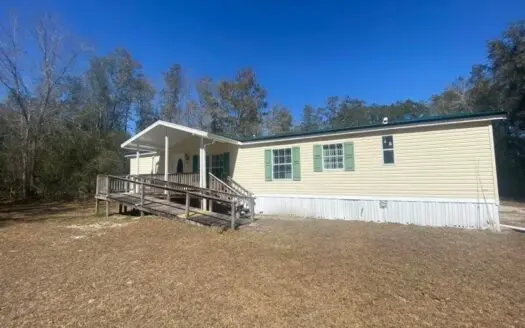 Cute Home on Picket Lake!