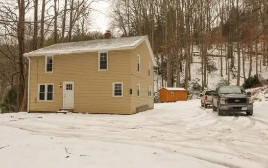 Sweet Mountain Home for Sale in Indian Valley Va!