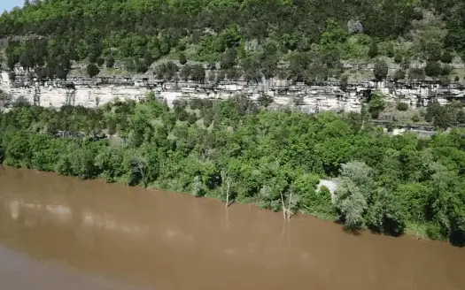 White River Front Building Lot for Sale in Mountain View Ar