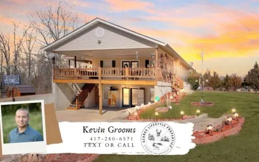 Home with Acreage for Sale in Winona, Mo