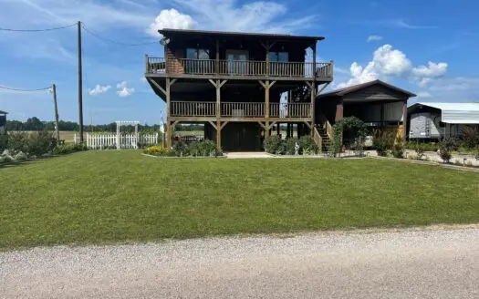River View House for Sale in Hardin County