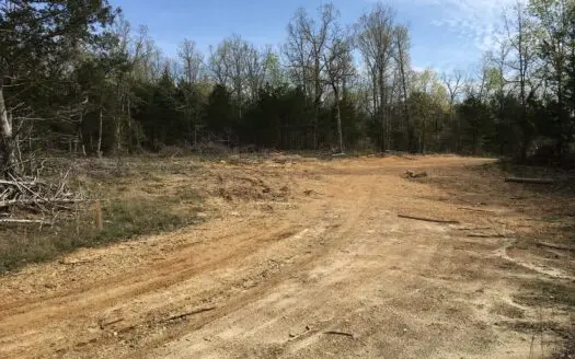 Land in Northern Arkansas on 11 Acres in Ozark Foothills