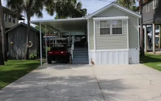 Suwannee Florida Home on Canal – Dixie County, Florida