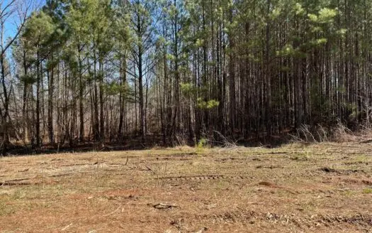 5.84 Acreage in Booming Bradley County