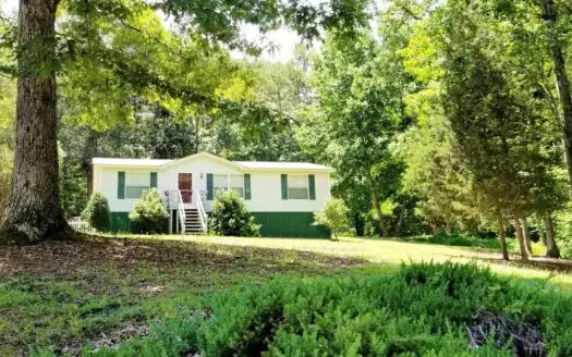 Home in Lake Community on Buggs Island Lake, Va