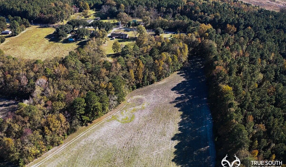 Hampton Small Farm w/ House, Land & Pond