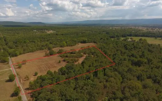 5 Acres – Cabin Site – All Utilities – National Forest Area