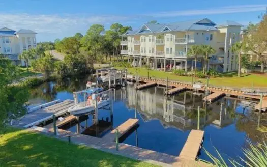 Suwannee Cove Condo for Sale!