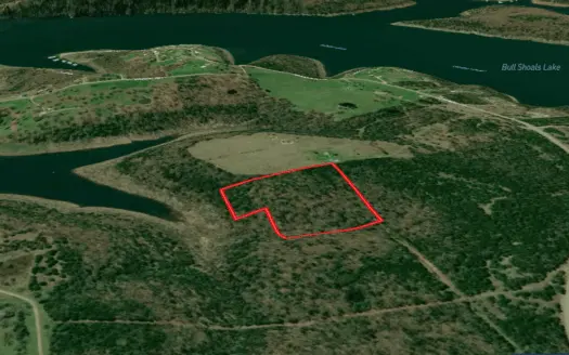 Land on Bull Shoals Lake for Hobby Farm or Dream Home