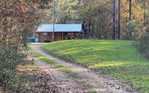 365.68 Acres Turnkey Furnished Hunting Camp for Sale Sw Ms