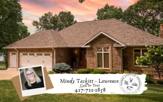 Lakefront Home for Sale in West Plains, Mo