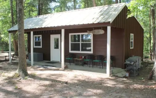 East Texas Water View Tiny Home Elwood Lake Pittsburg, Tx