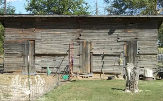 This 8 Acre M/l Homesite in Meade County, Kansas for Sale