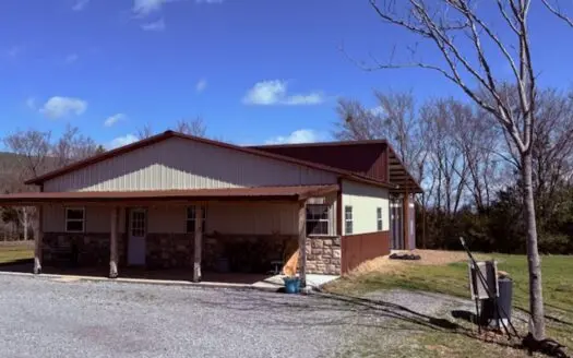 Mountain View Cabin for Sale Lake Sardis Clayton,OK-Country Home