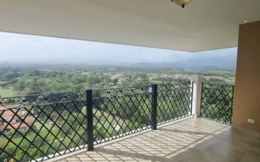 Elegant Ocean & Golf View Condo in PH Alcazar, Coronado