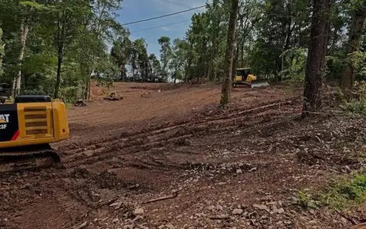 Residential lot for sale at Barren River Lake in Kentucky.