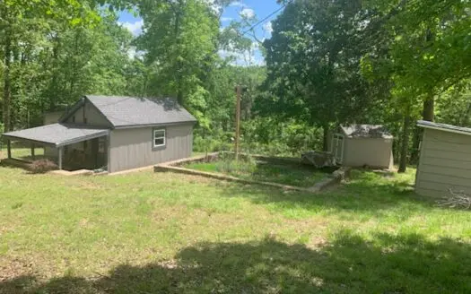 Home On Shores Of Biggest Lake In Arkansas