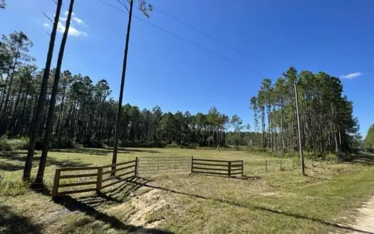 24+Acres in the homes only, gated community of Winding River!!