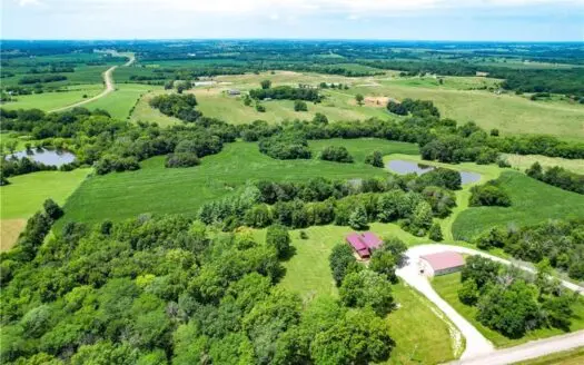 Country Home on 40+/ w/Hunting, Fishing & Income! Maysville, MO