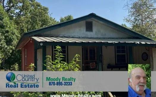 Tiny Country Home Near Salem Arkansas