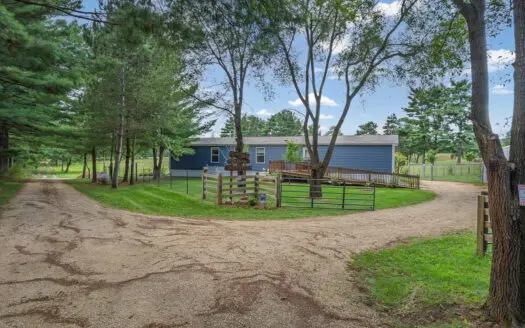 48.7+/- Acres Featuring a 2022 Single Wide Mobile Home Montello