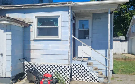 Intown 4 Bedroom 2 Bathroom Cape Home
