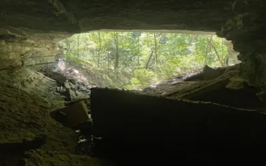 Cave With Natural Water In Yellville